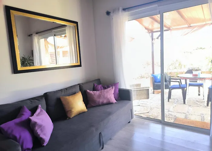 Daita 2 Daita 3 * Granadilla De Abona